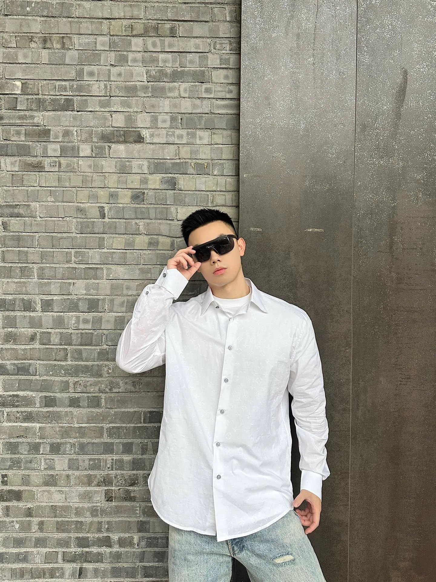 Model picture